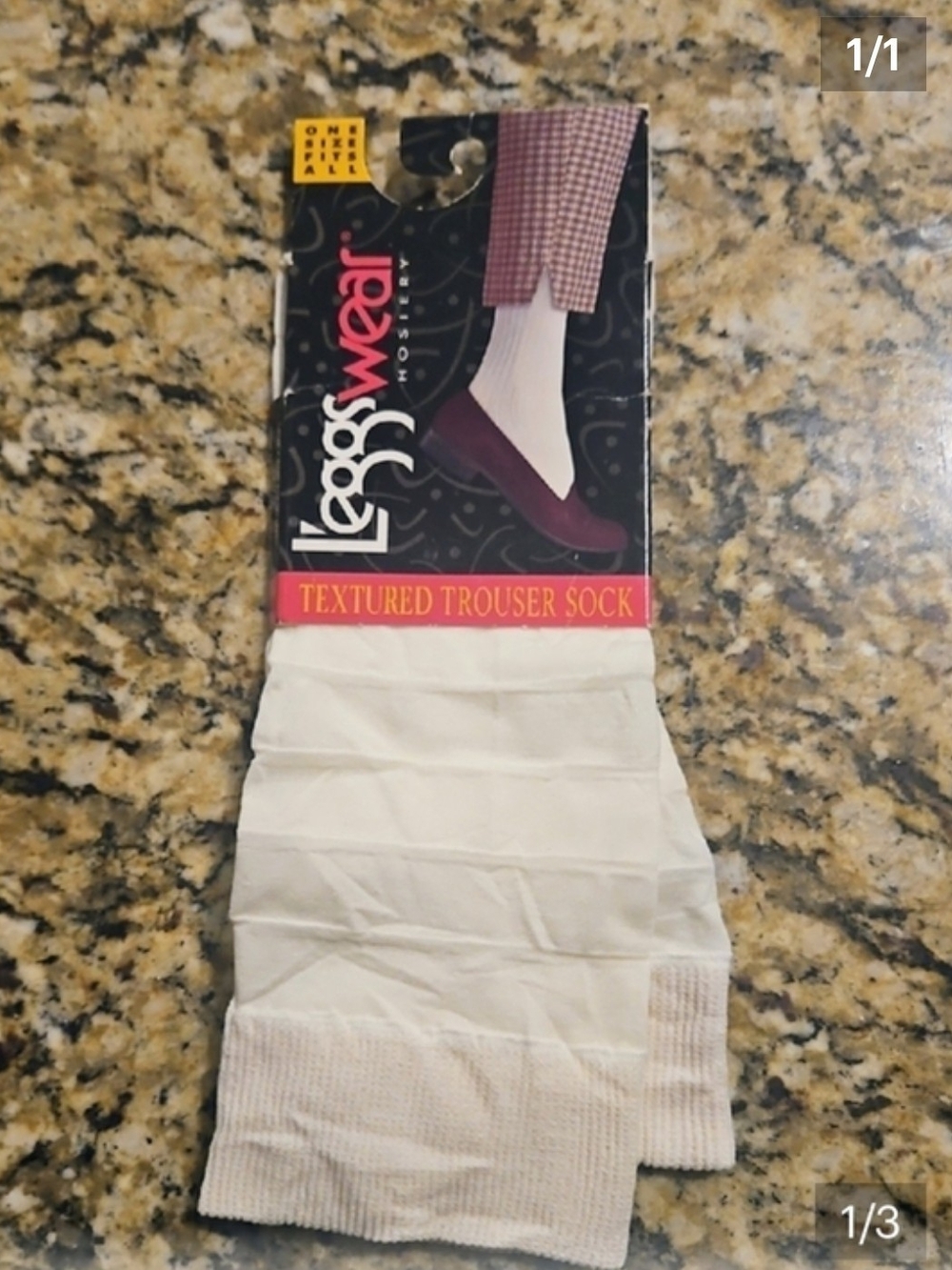 Leggswear Textured Trouser Socks - White